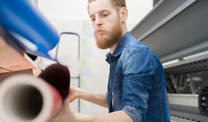 3 principais cuidados antes de comprar sua impressora solvente